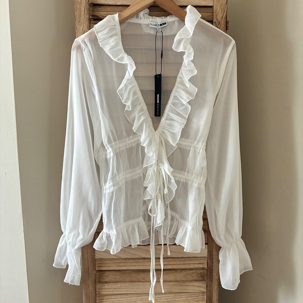 Fashion Nova Fairycore Flyaway Chiffon Ruffle Top White Medium NWT Blouse Boho